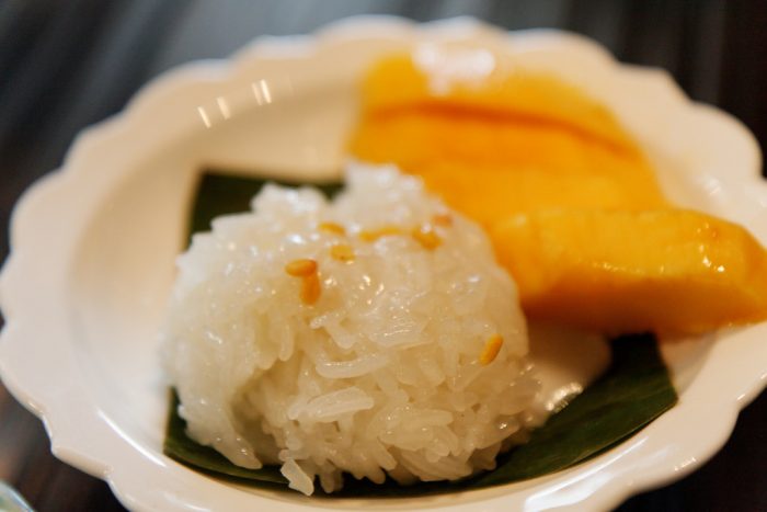 Mango sticky rice