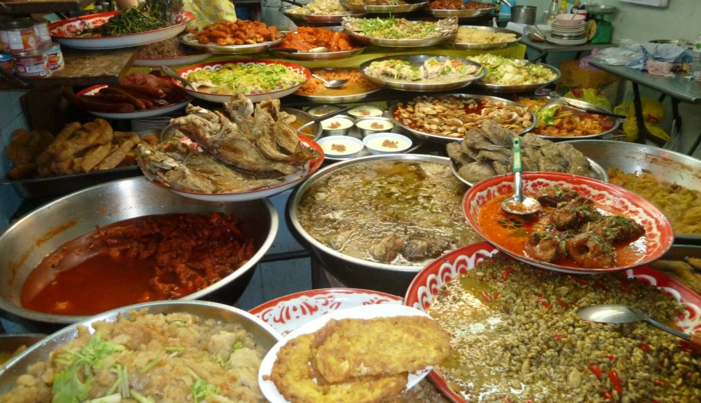 The Best Street Food Dishes in Bangkok