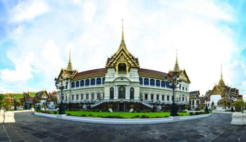 River Sightseeing in Bangkok