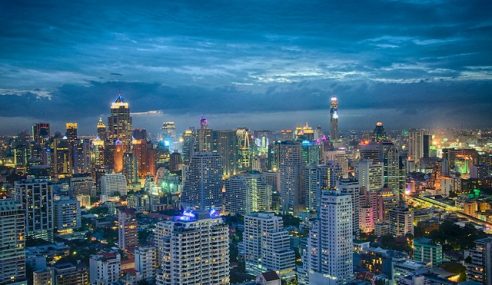 Khao San Road: Bangkok’s famous party street!