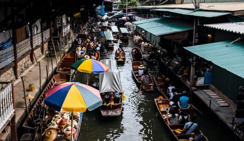Discover the Best Floating Markets in Bangkok