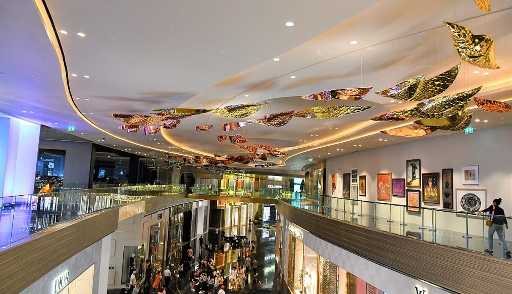 How to Experience Luxury Holidays in Bangkok