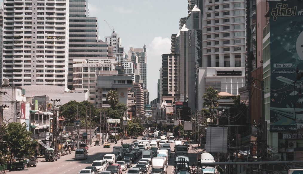 Bangkok’s Asoke: The Perfect Blend of Convenience, Shopping, and Culture – A Gateway to Urban Living!