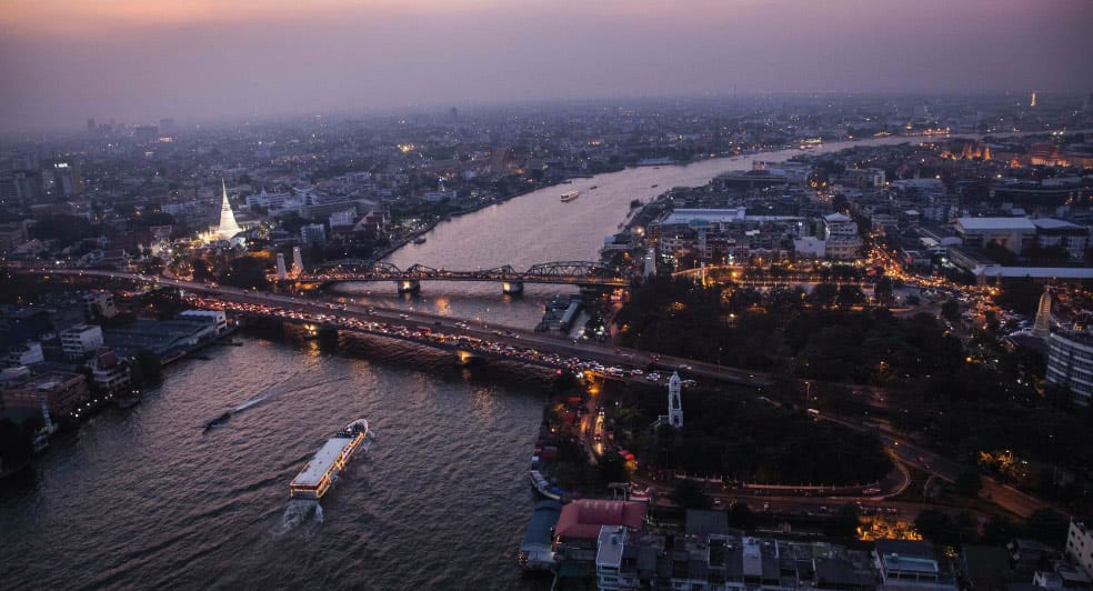 How to Immerse Yourself in Thai Luxury While Staying in Central Bangkok