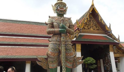 Bangkok Temple Tour – Lights, Culture & Spiritual Wonders Await
