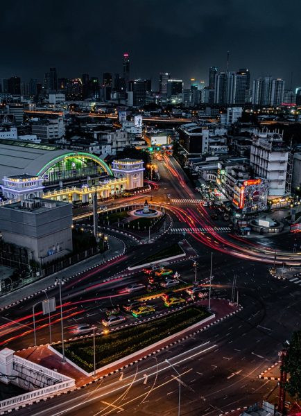 Why the Best Views of Bangkok’s Skyline are Found from a Private Riverside Balcony – The Unrivalled Allure of Bangkok’s Riverside Balcony Views