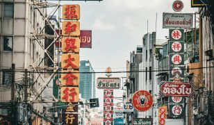 The Rhythm of Ratchada: Why Travellers Choose It for Short and Convenient City Stays