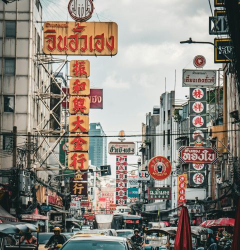 The Rhythm of Ratchada: Why Travellers Choose It for Short and Convenient City Stays